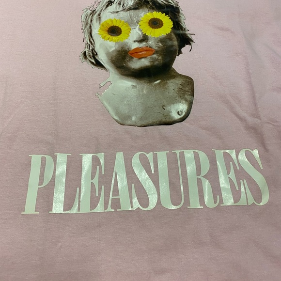 Pleasures printed tshirt Xlarge and large New - Picture 5 of 6